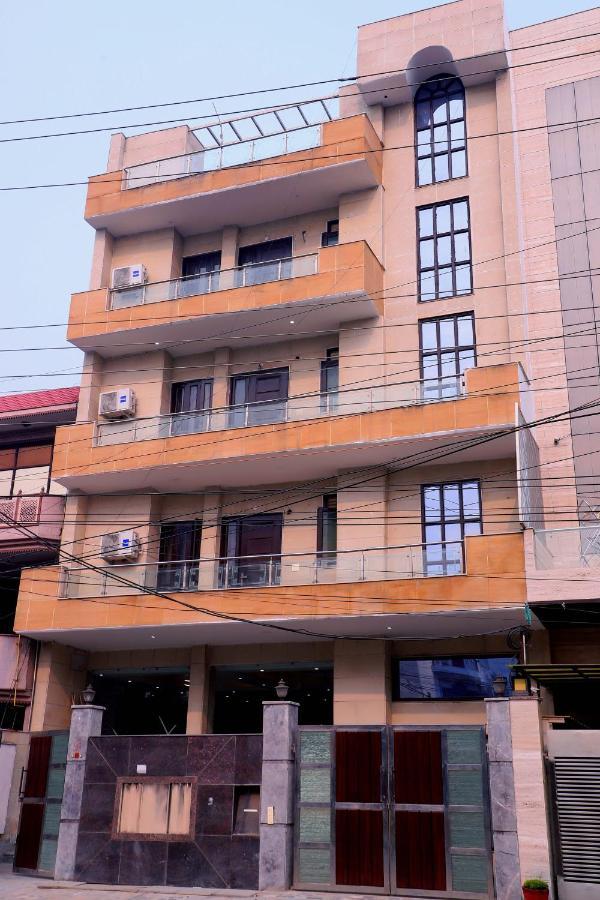 Lyf Corporate Suites - Noida Sector 19 Eksteriør bilde